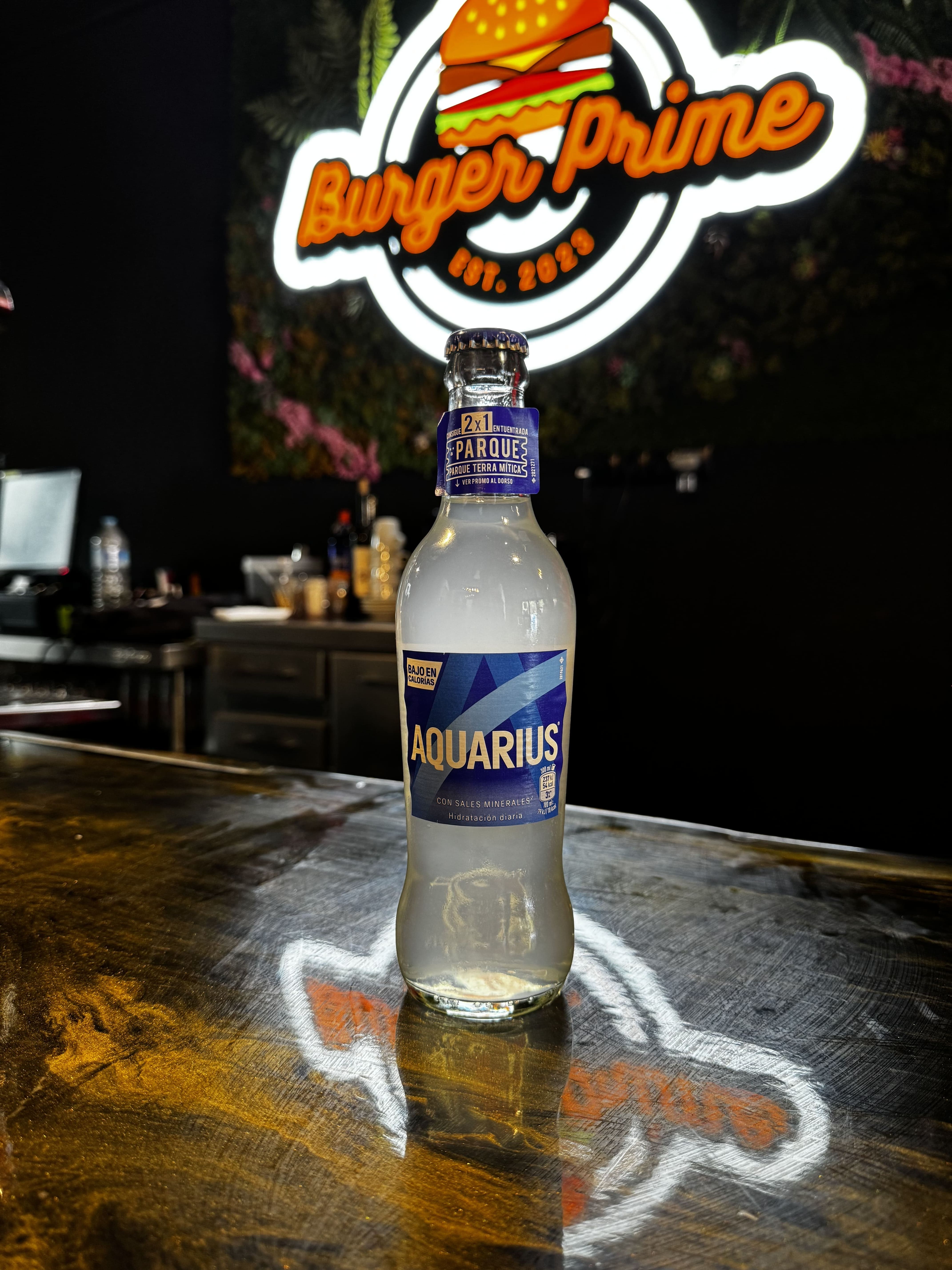 AQUARIUS LIMÓN